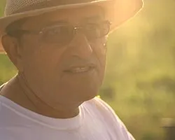 Dr. Armin Ayala Burgos